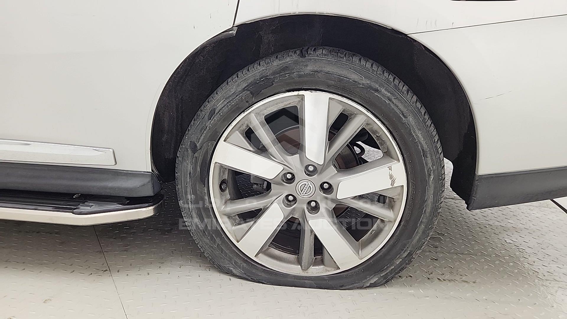 2015 NISSAN PATHFINDER VIN: 5N1AR2MM8FC628006