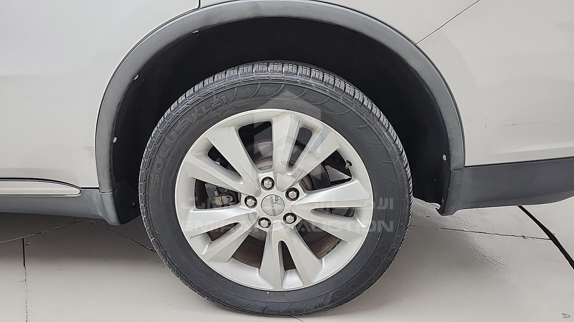 2011 DODGE DURANGO VIN: 1D4SE4GT5BC709013