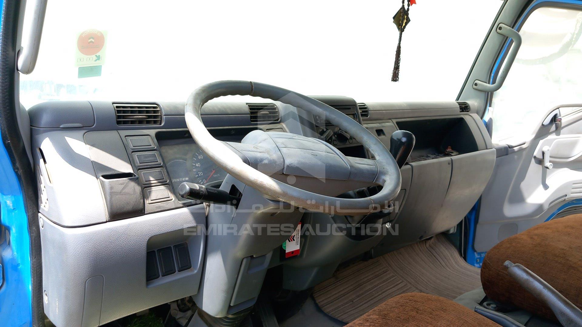 2010 MITSUBISHI CANTER VIN: JL6BCE6J7AK011331