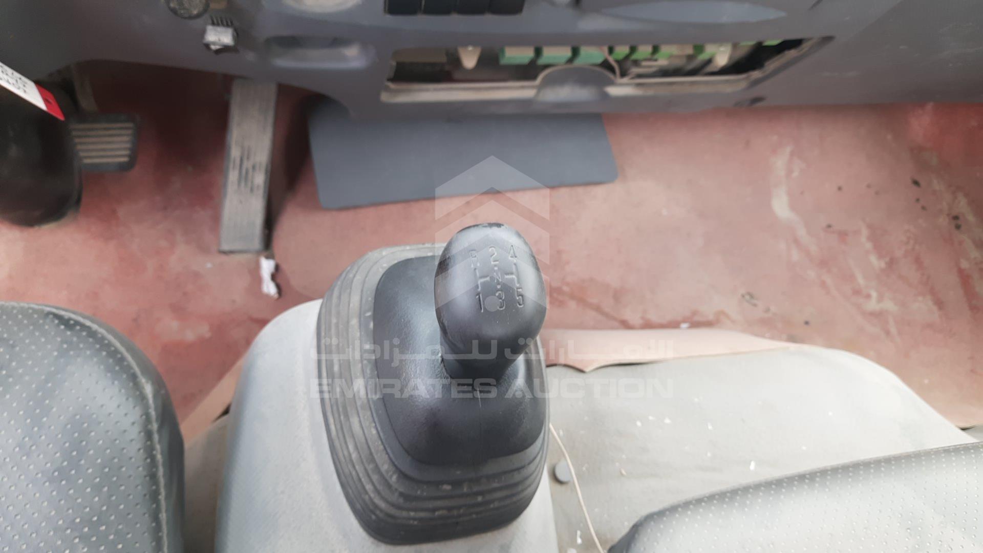 2014 ISUZU REWARD NP VIN: JAAKP34H2E7P04616