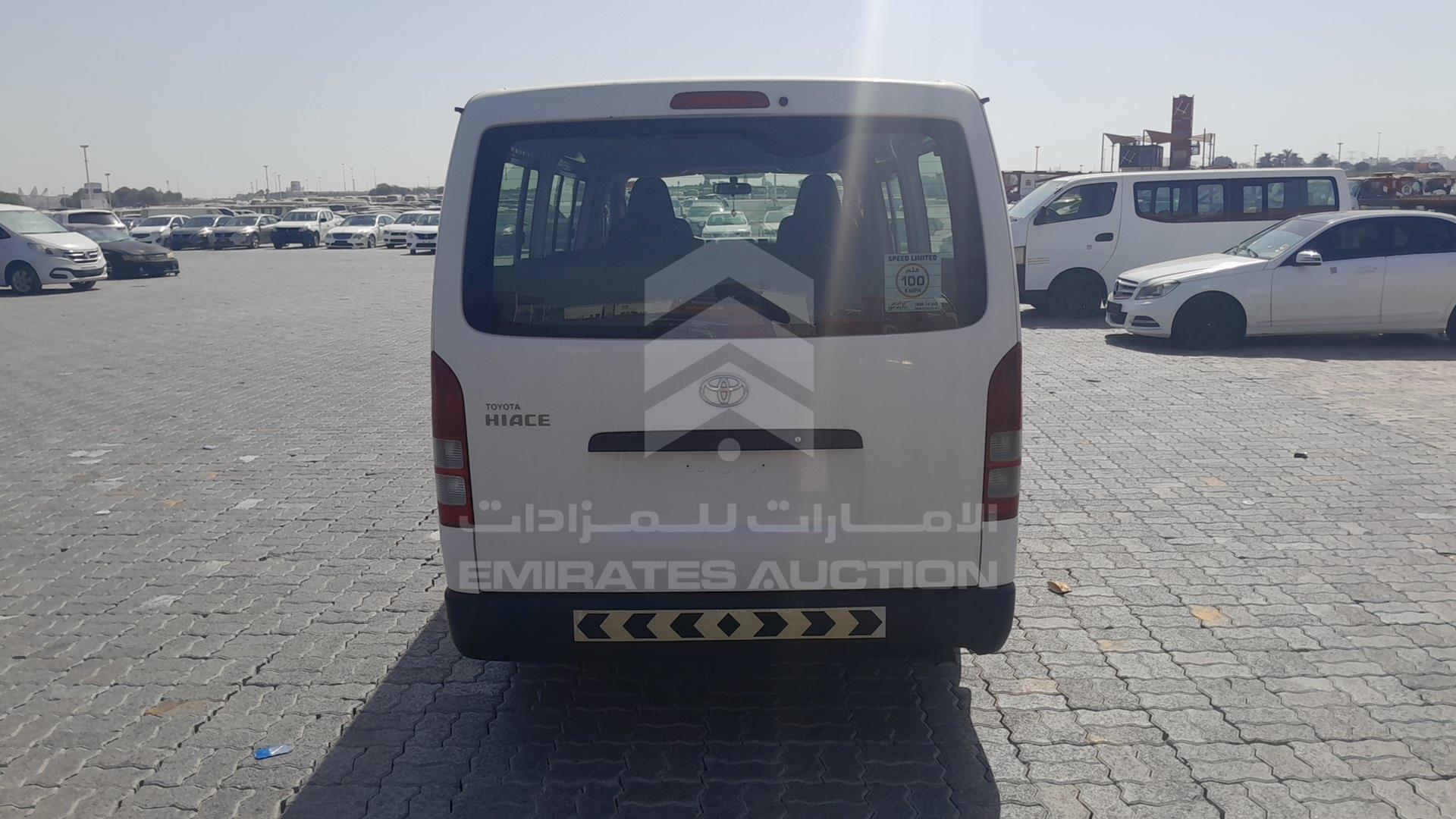 2011 TOYOTA HIACE VIN: JTGJX02P5B0035133