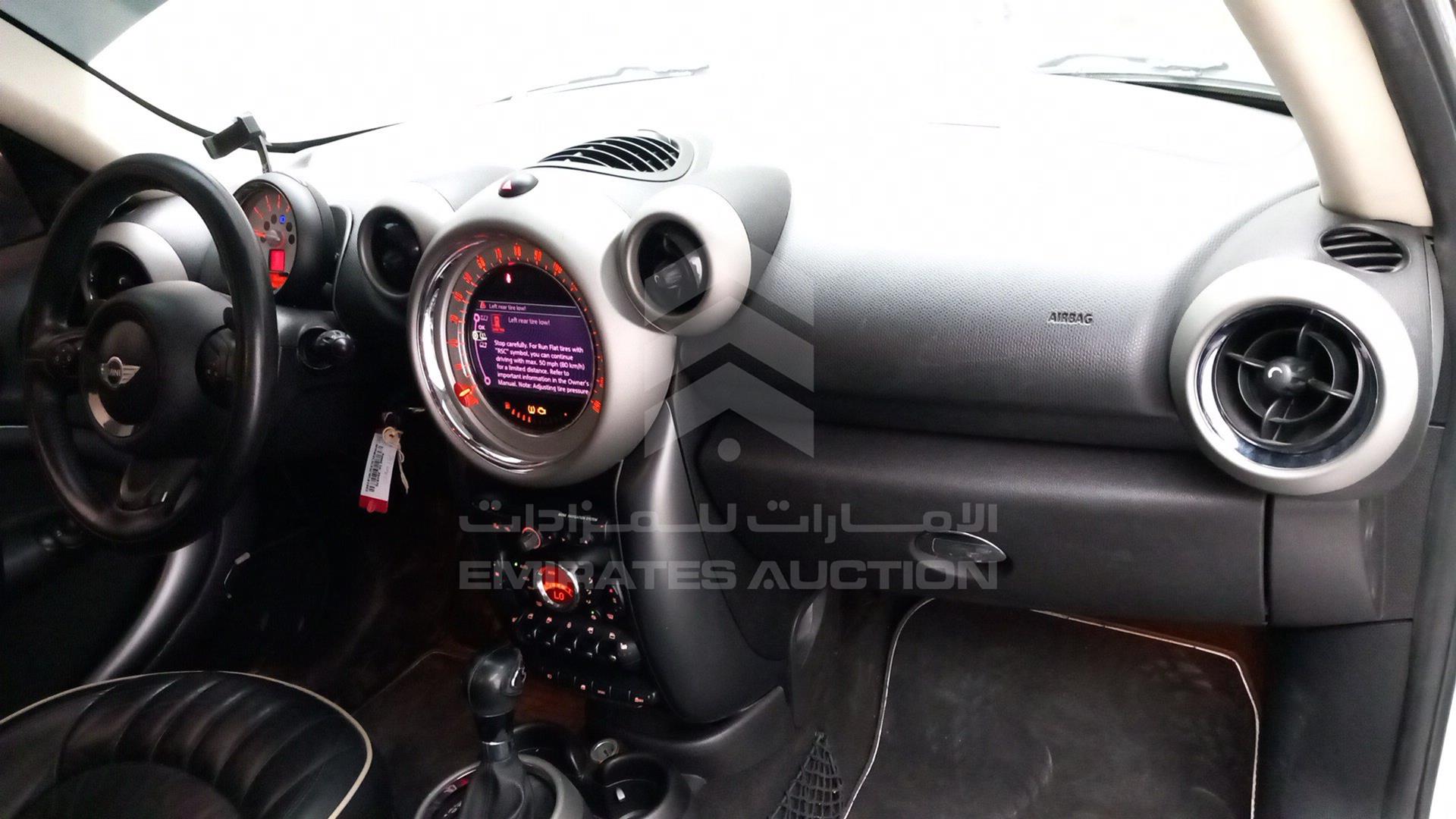 2012 MINI COOPER VIN: WMWZC3C55CWL81902