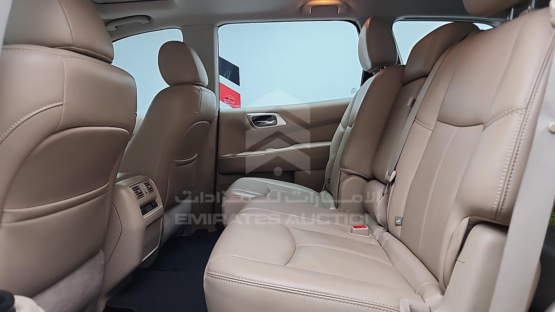 2018 NISSAN PATHFINDER VIN: 5N1DR2M52JC600894