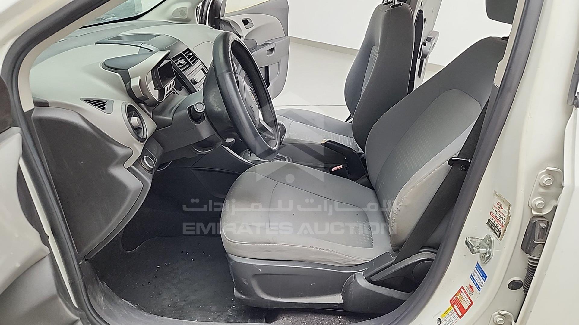 2013 CHEVROLET SONIC VIN: KL1JD5BEXDB021437