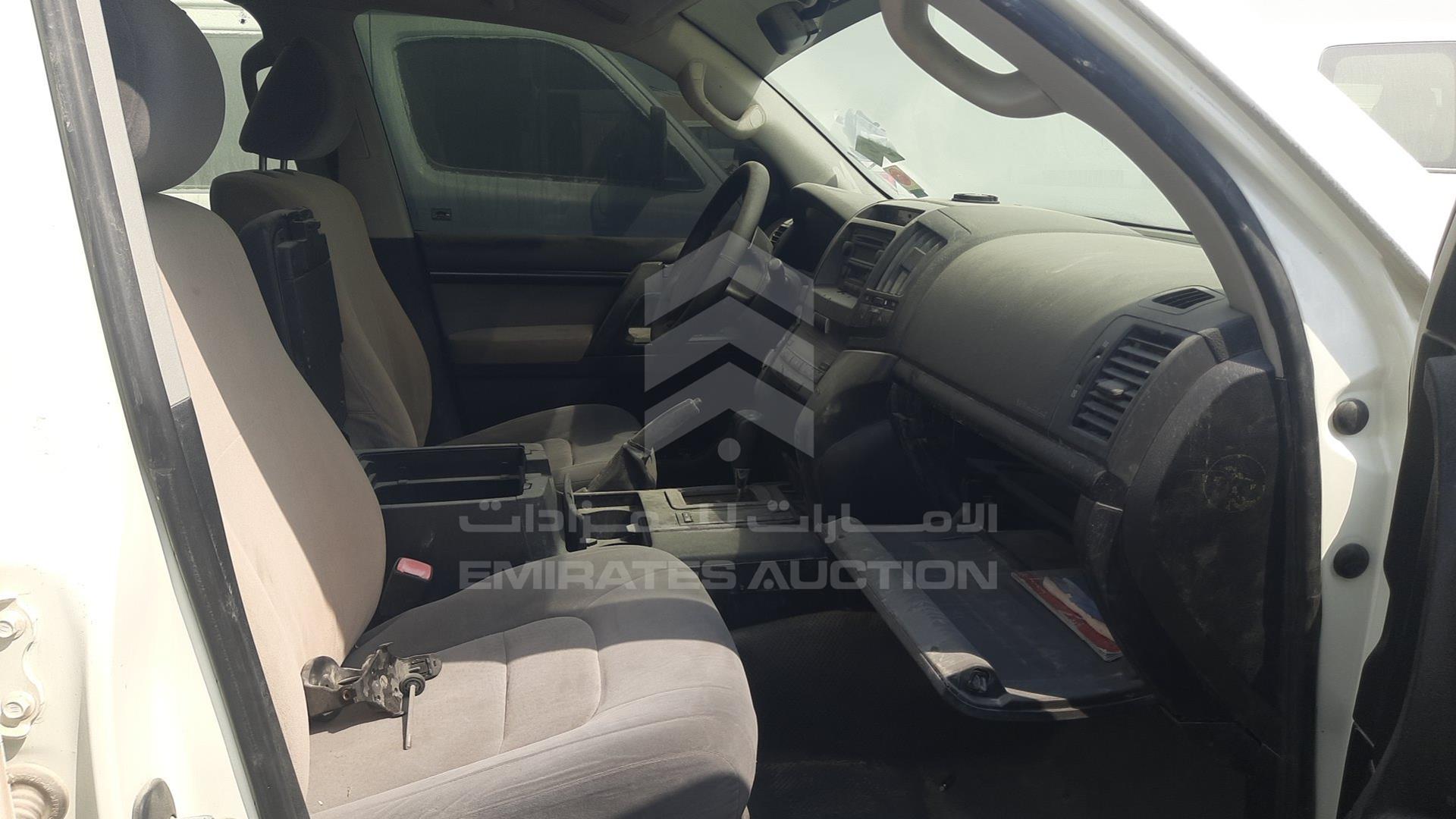 2011 TOYOTA LAND CRUISER VIN: JTMDU09J5B4034836