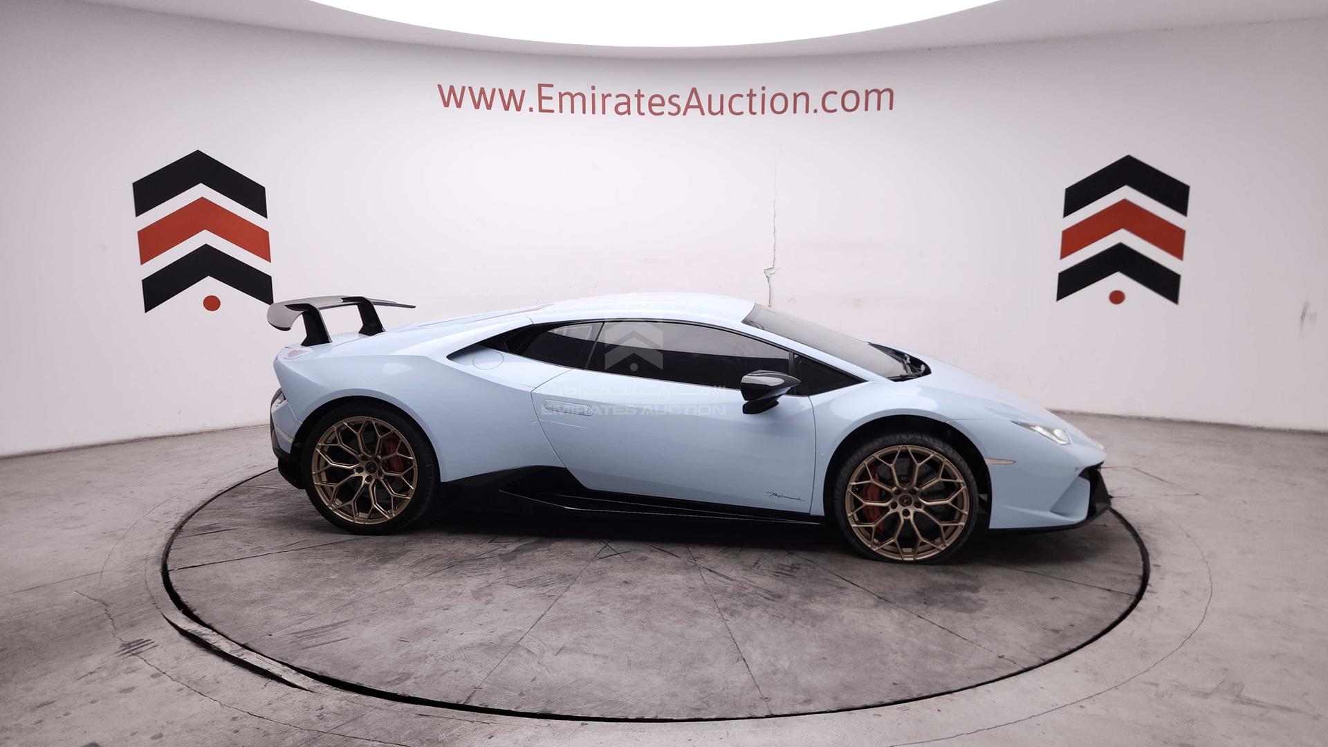 2018 LAMBORGHINI HURACAN VIN: ZHWED4ZF5JLA10123