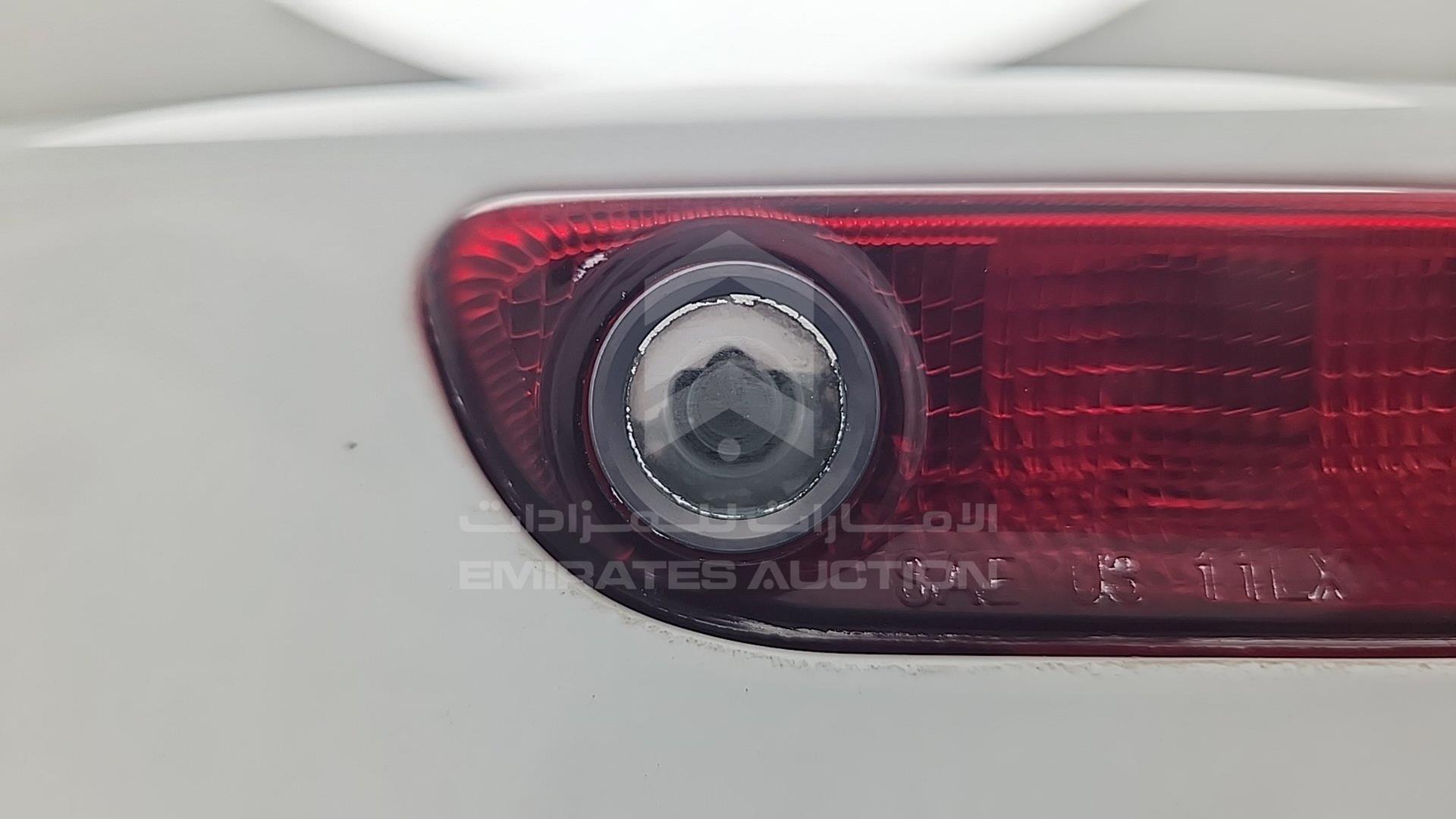 2013 CHRYSLER 300 VIN: 2C3CCABG4DH528845
