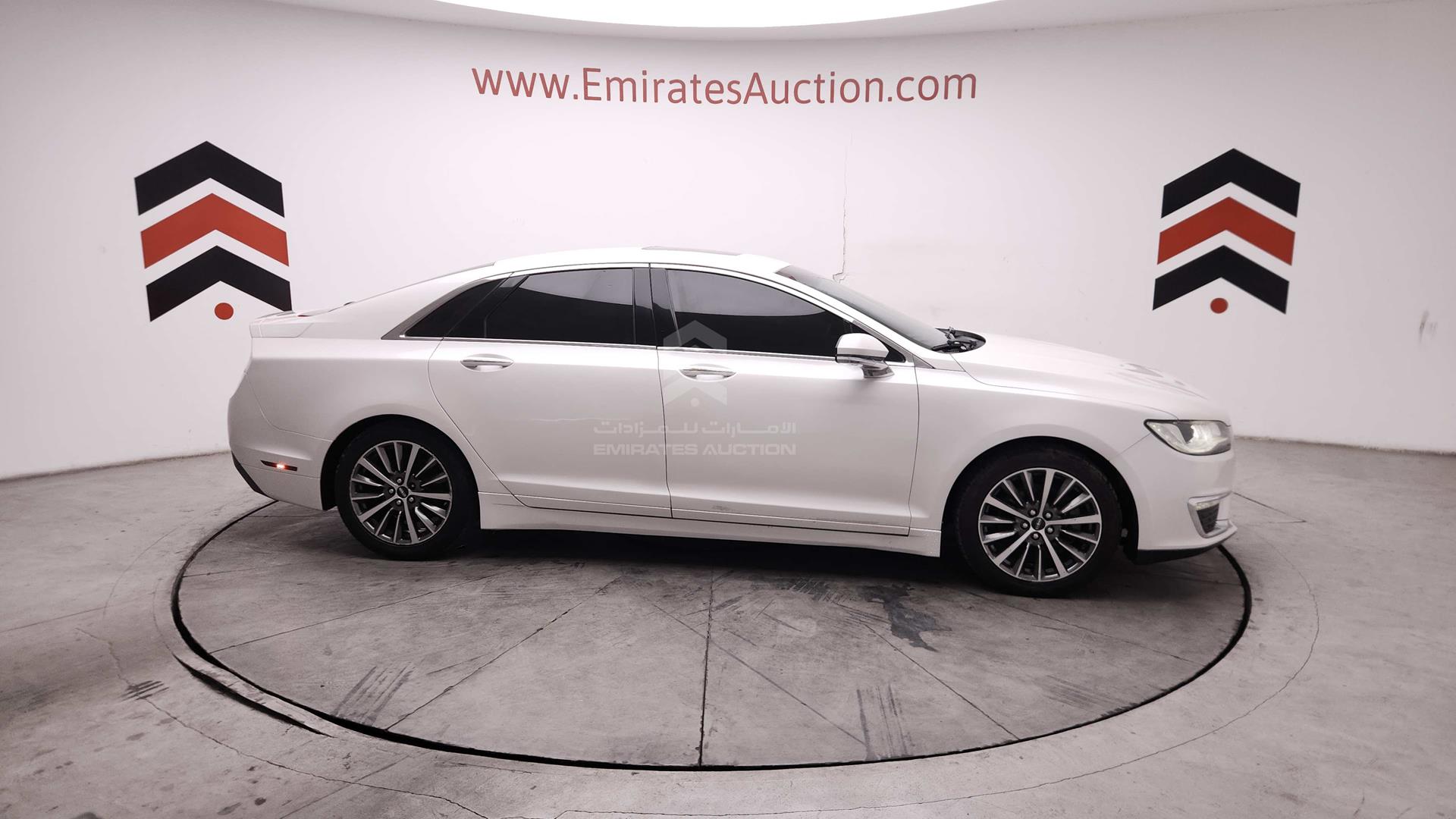 2017 LINCOLN MKZ VIN: 3LN6L5C98HR600765