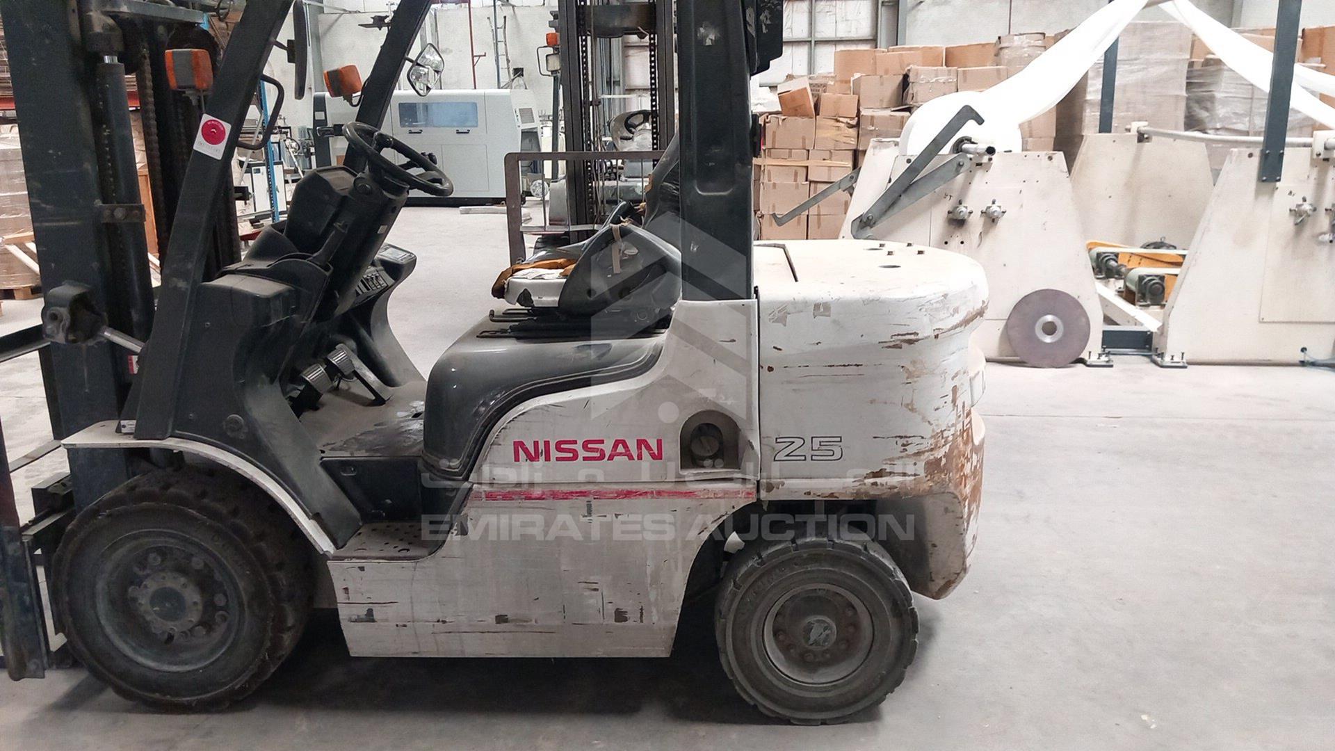 0 NISSAN FORKLIFT VIN: NP1F2-00310