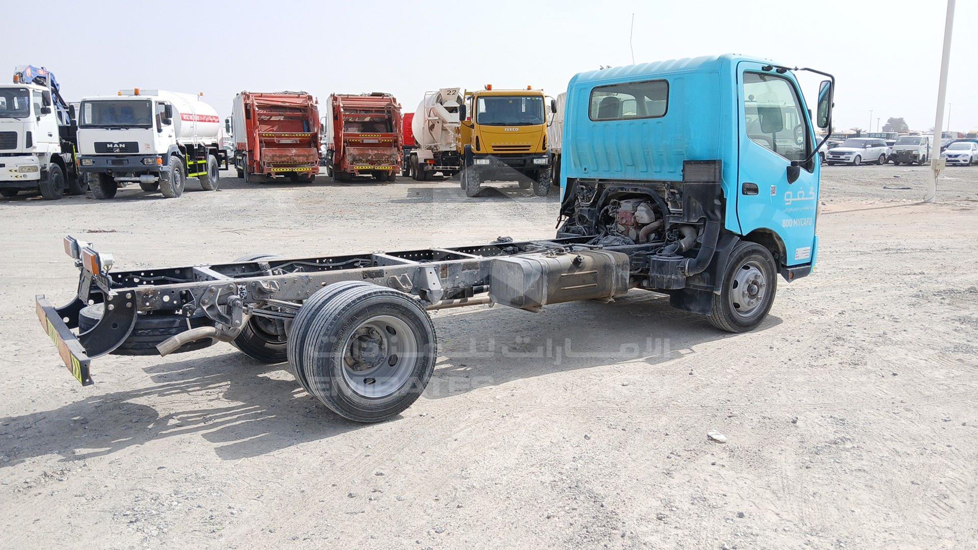 2021 HINO 300 VIN: JHHUCN1F7MK038003