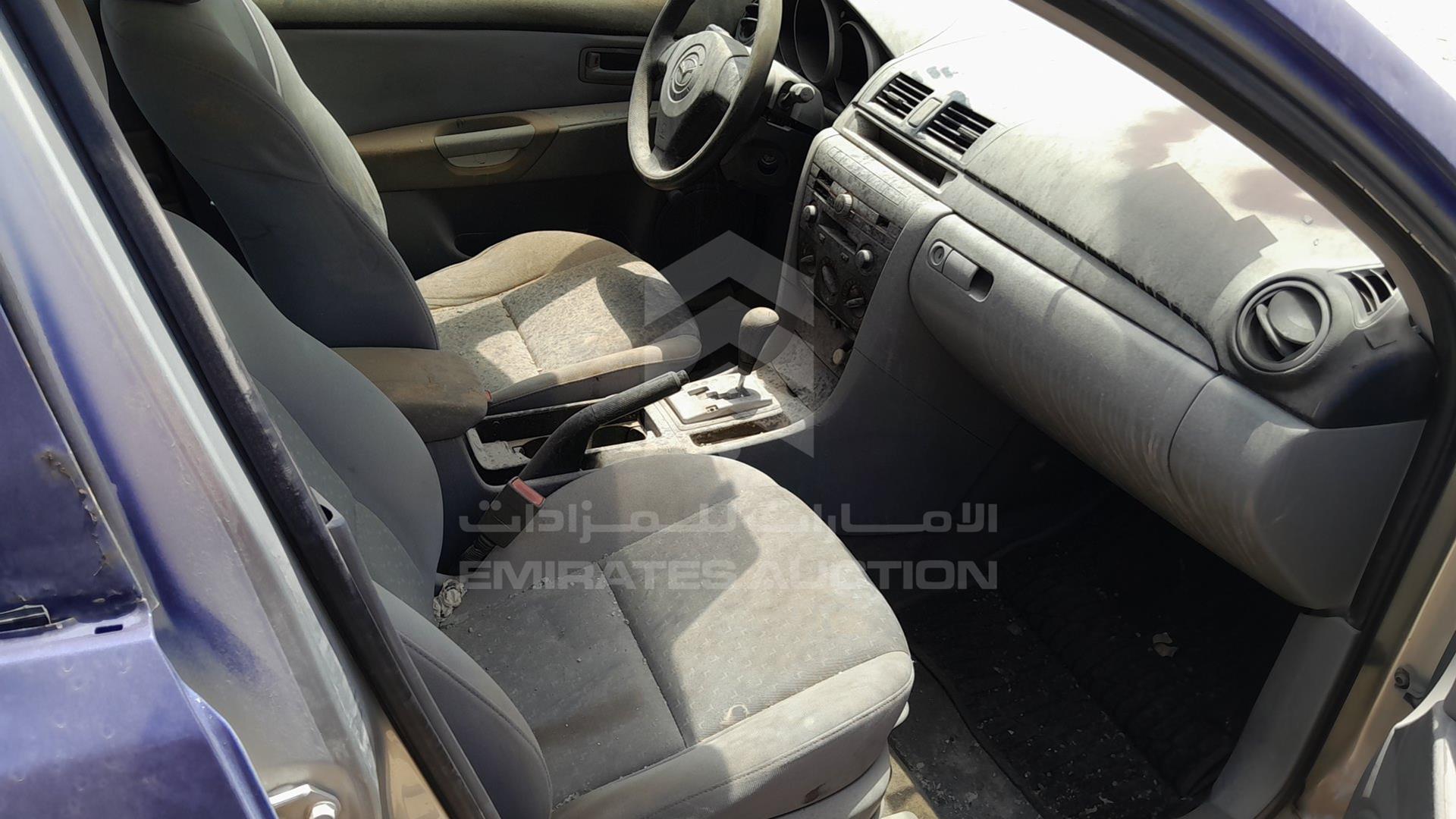 0 MAZDA --- VIN: JM7BK226651110171