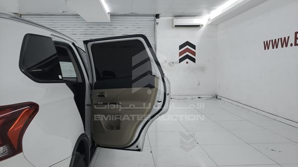 JE4LZ21W4HZ702286 Mitsubishi Outlander