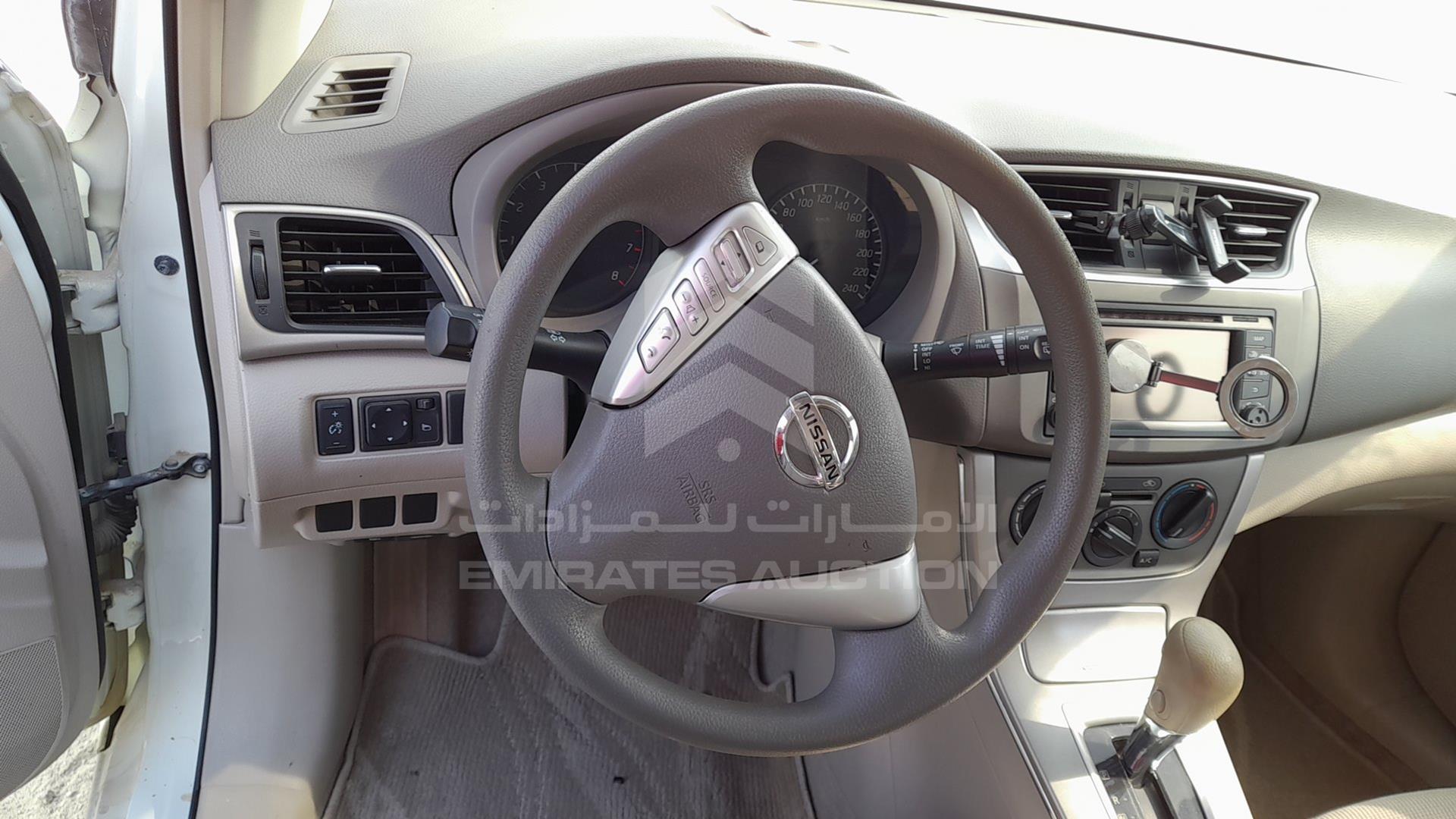 2015 NISSAN TIIDA VIN: MNTBC2C92F6008234