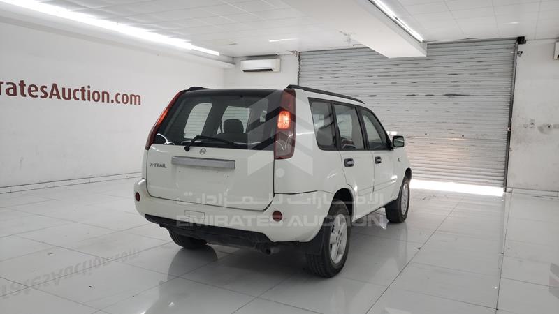 JN8BT0TY5EW001459 Auction: EmiratesAuction Lot: 408724 JN8BT0TY5EW001459 Nissan X-Trail 2014 ANTIQUE WHITE Photo 9