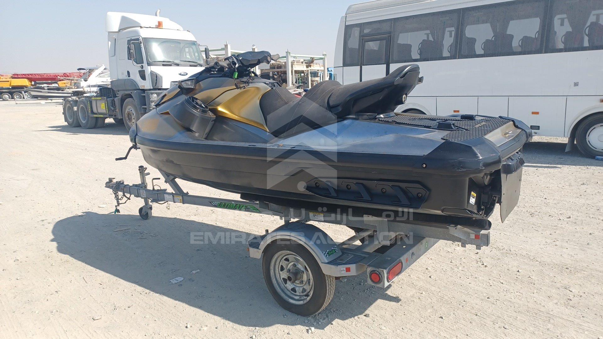 2020 JET SKI + TROLLEY SEA DOO VIN: CAYDV15557J920
