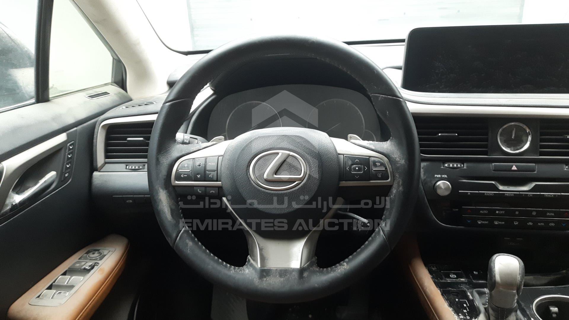 2020 LEXUS RX 350 VIN: JTJBZMCA3L2046583