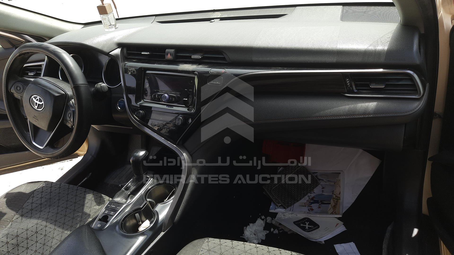 2019 TOYOTA CAMRY VIN: JTNB29HK9K3014716