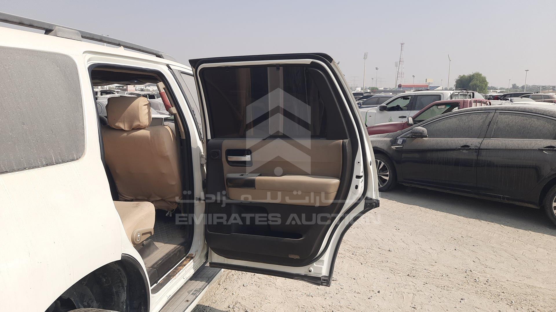2010 TOYOTA SEQUOIA VIN: 5TDBY68A7AS031648