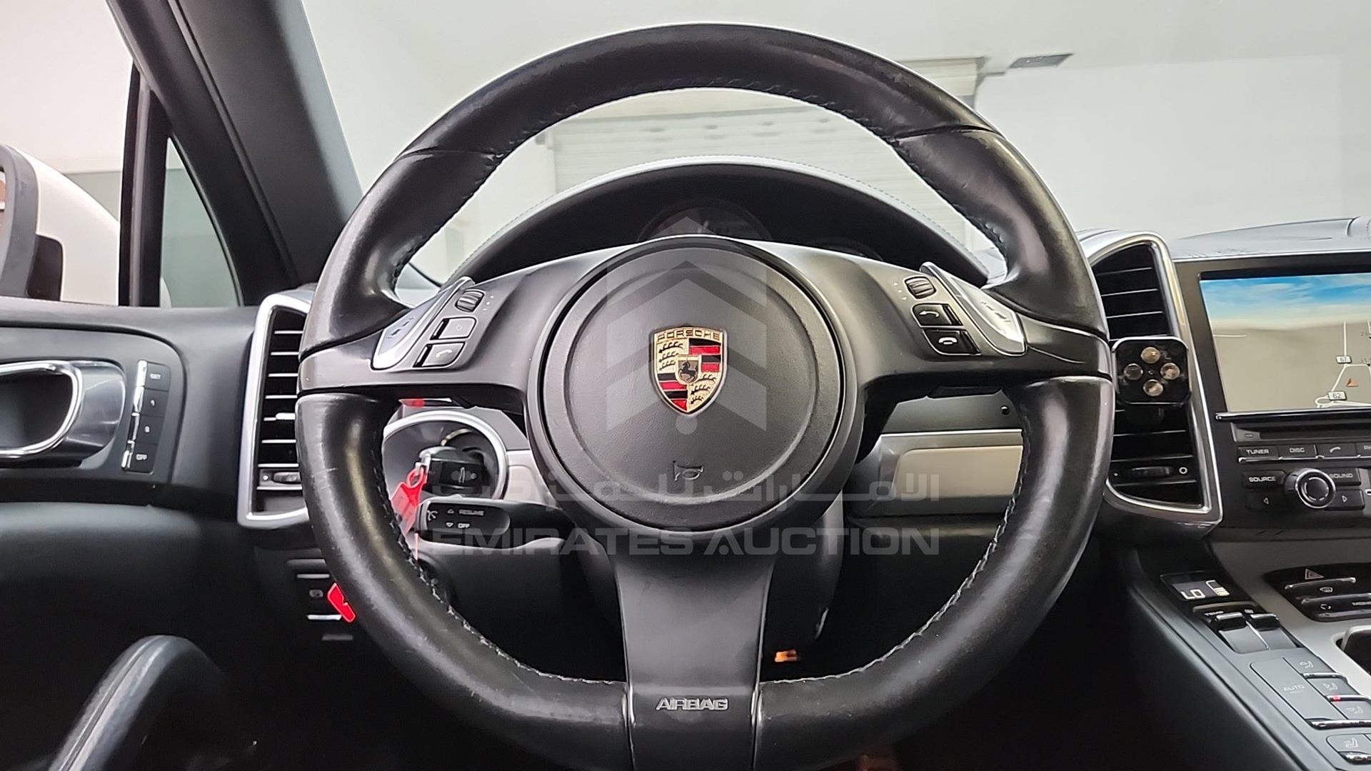 2011 PORSCHE CAYENNE VIN: WP1ZZZ92ZBLA41361