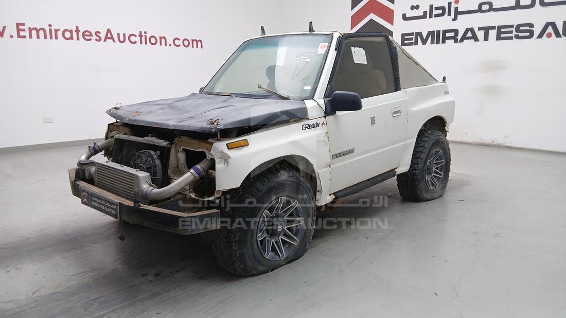 1990 Suzuki Vitara — Front Left Angle — Photo 4