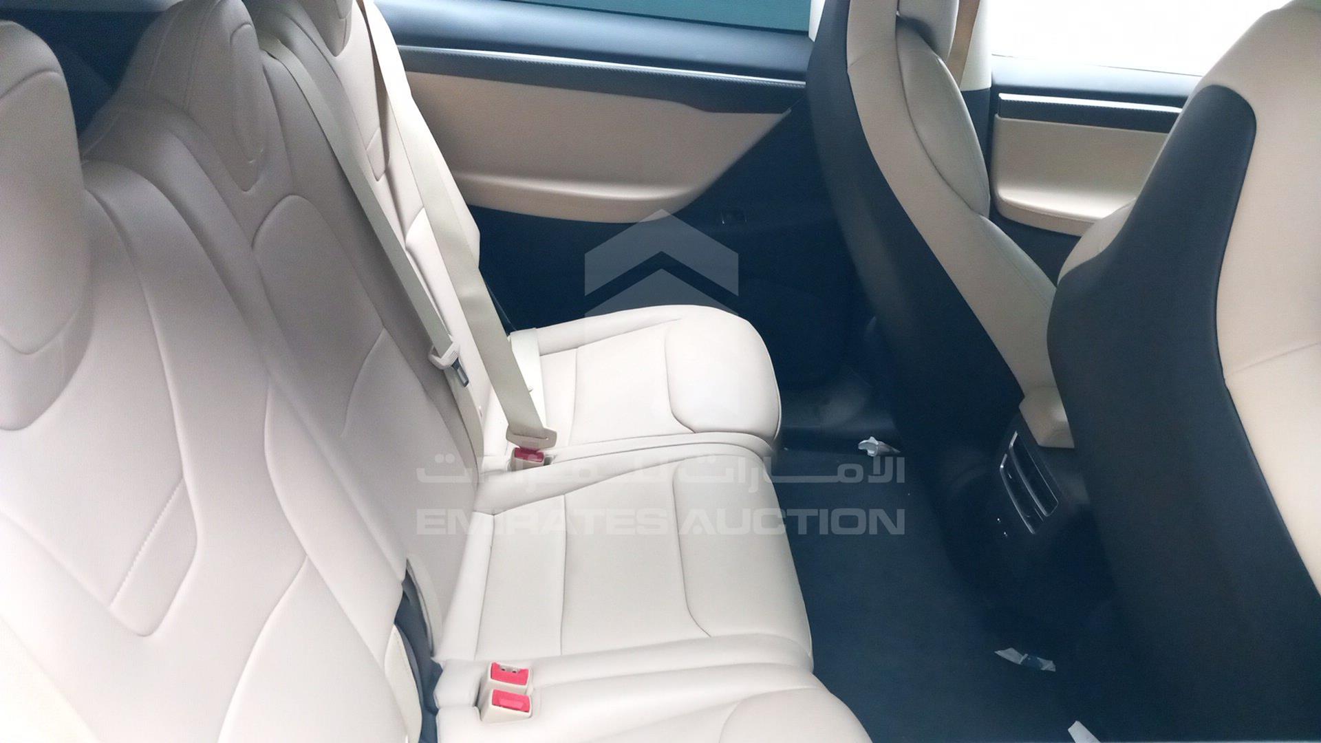 2017 TESLA MODEL X VIN: 5YJXCCE2XHF048989