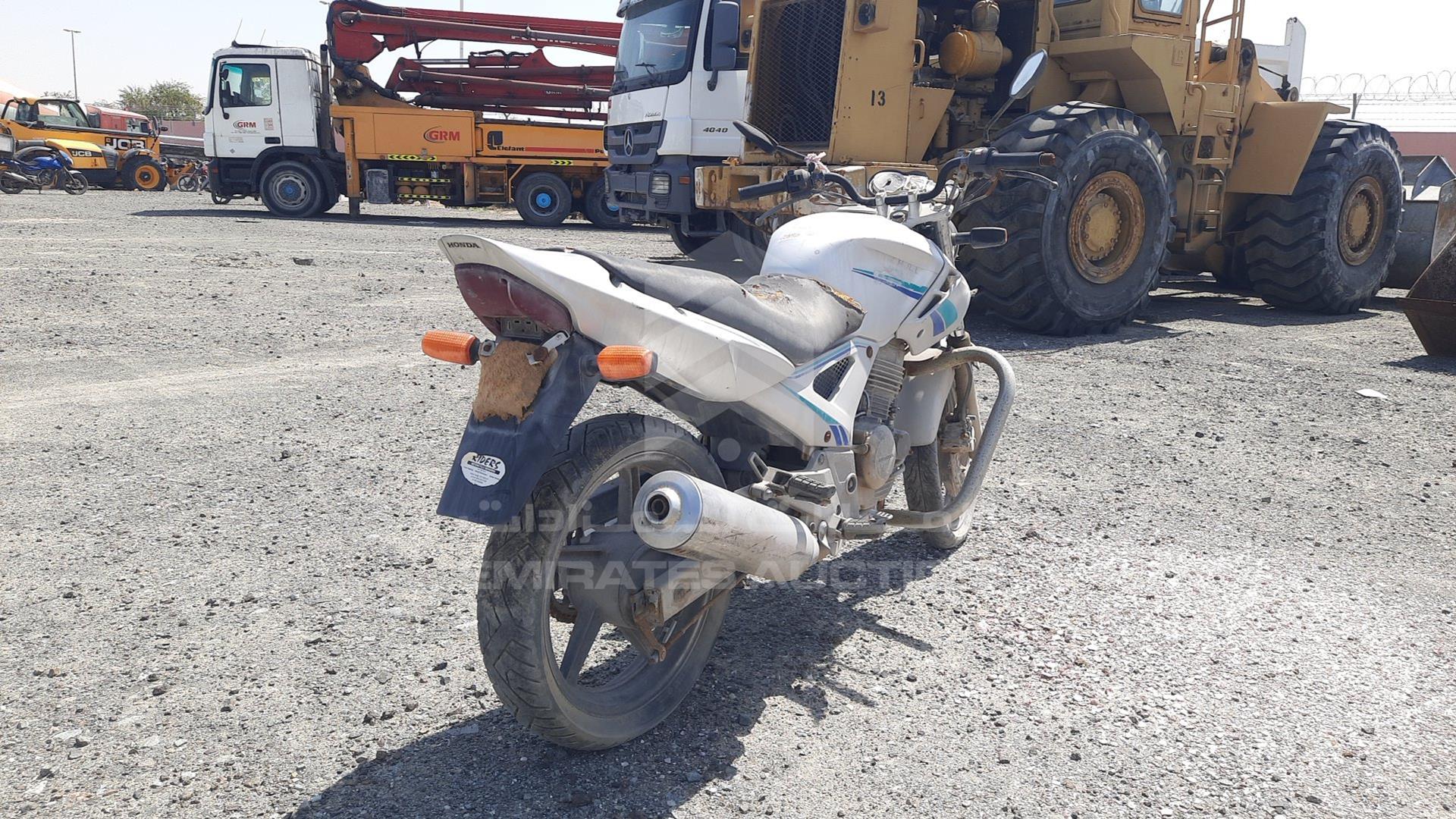 2007 HONDA CBX250 VIN: 9C2MC35007R302920