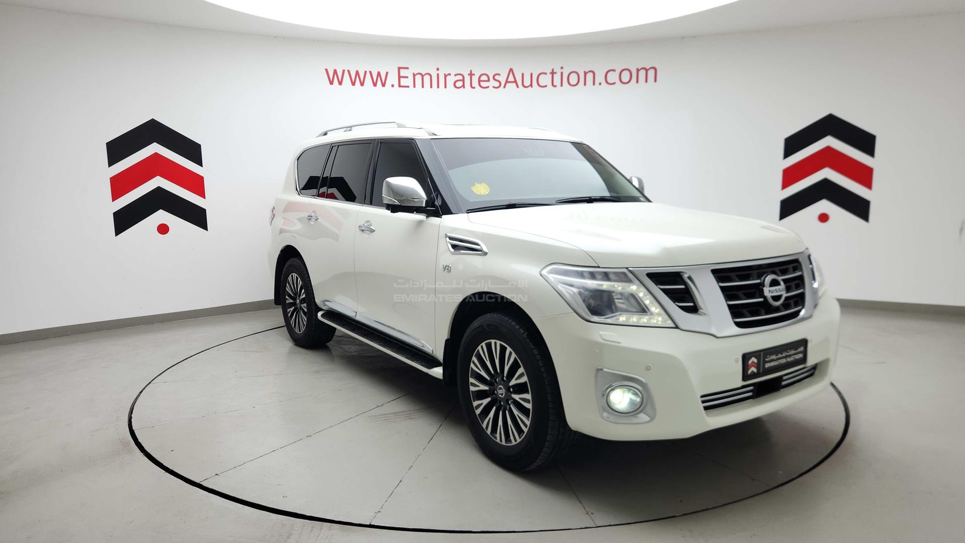 2017 NISSAN PATROL VIN: JN8AY2NY8H9304986