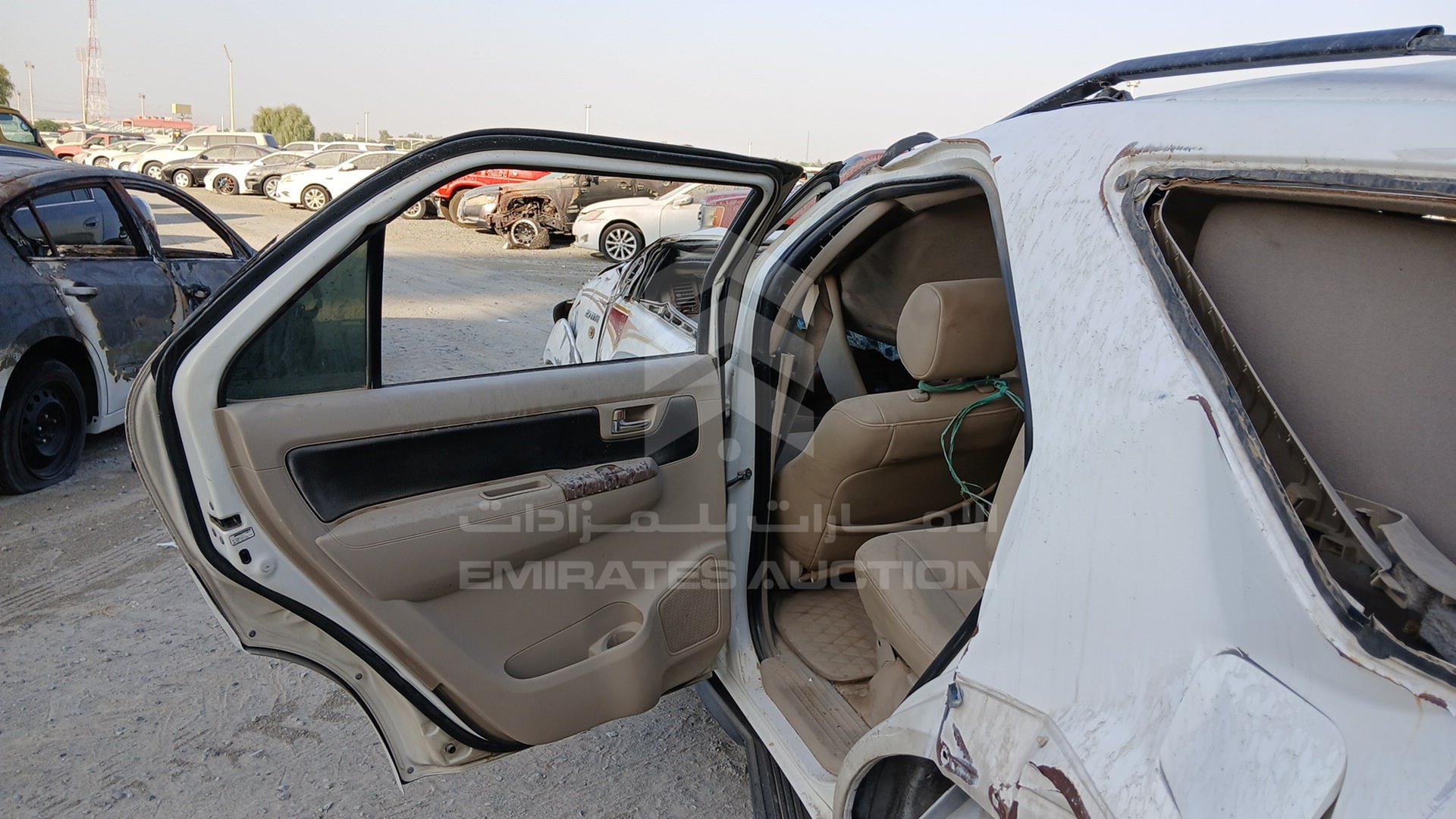 2008 TOYOTA FORTUNER VIN: MHFYX59G488010544