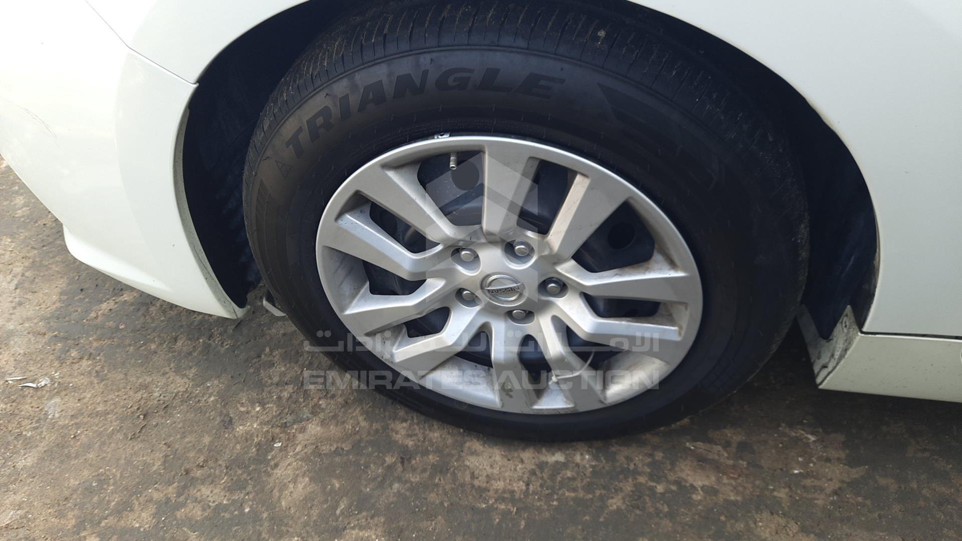 2018 NISSAN ALTIMA VIN: 1N4AL3A9XJC276332