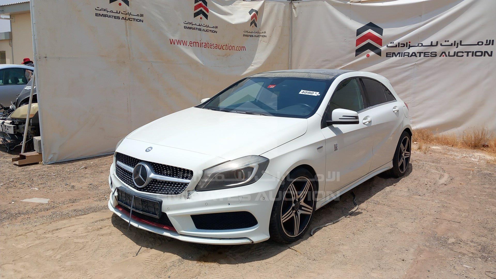 2014 MERCEDES A 250 VIN: WDDBF4EB4EJ245917