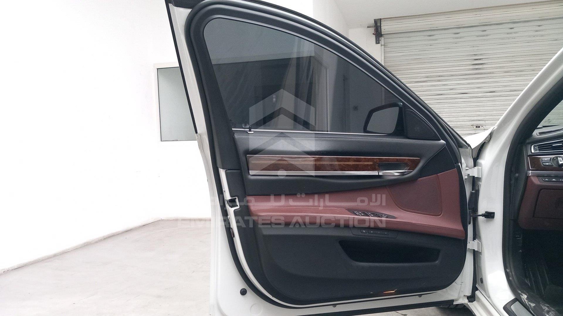 2013 BMW 750LI VIN: WBAYE8108DD145736