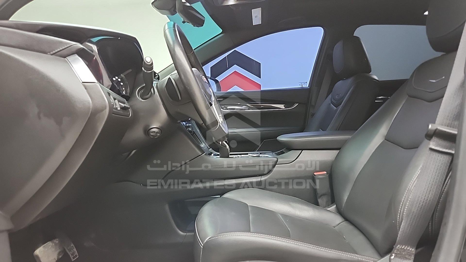 2021 CADILLAC XT 5 VIN: 1GYKNCRS7MZ137237