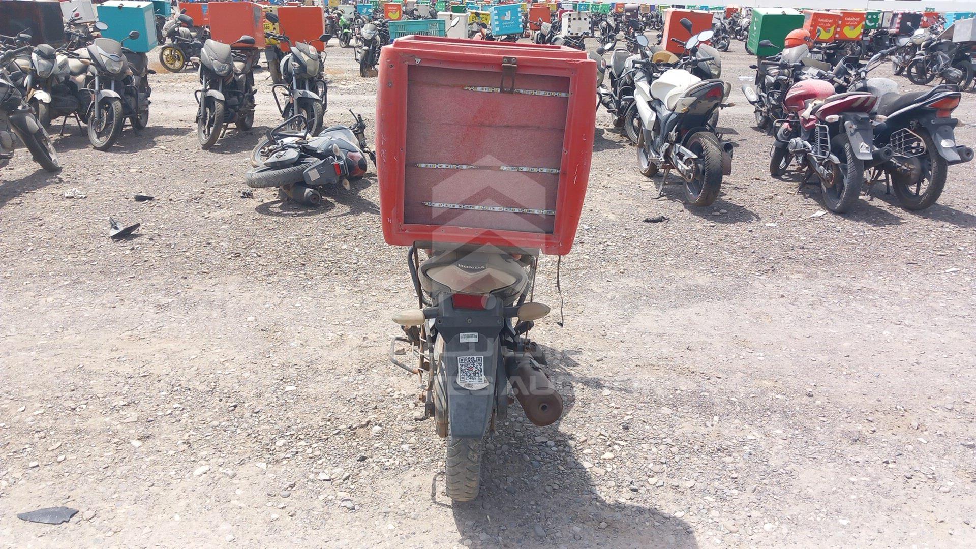 2014 HONDA CBF150 MA VIN: ME4KC09CME8860332