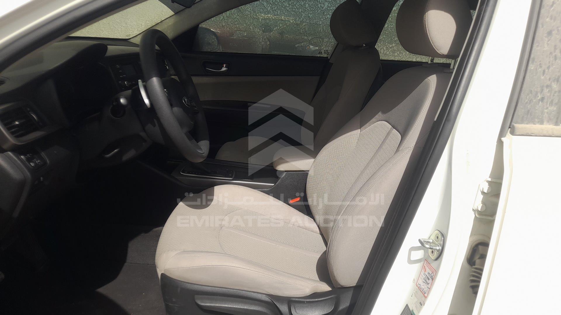 2019 KIA OPTIMA VIN: KNAGT4110K5328641