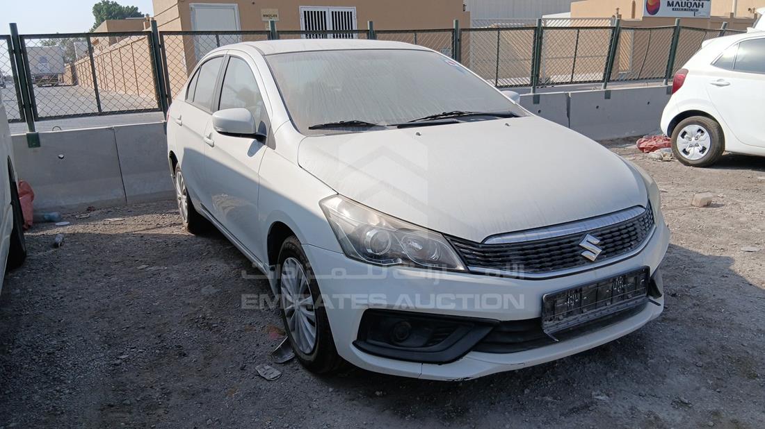 2023 Suzuki Ciaz — Front Right Angle — Photo 10