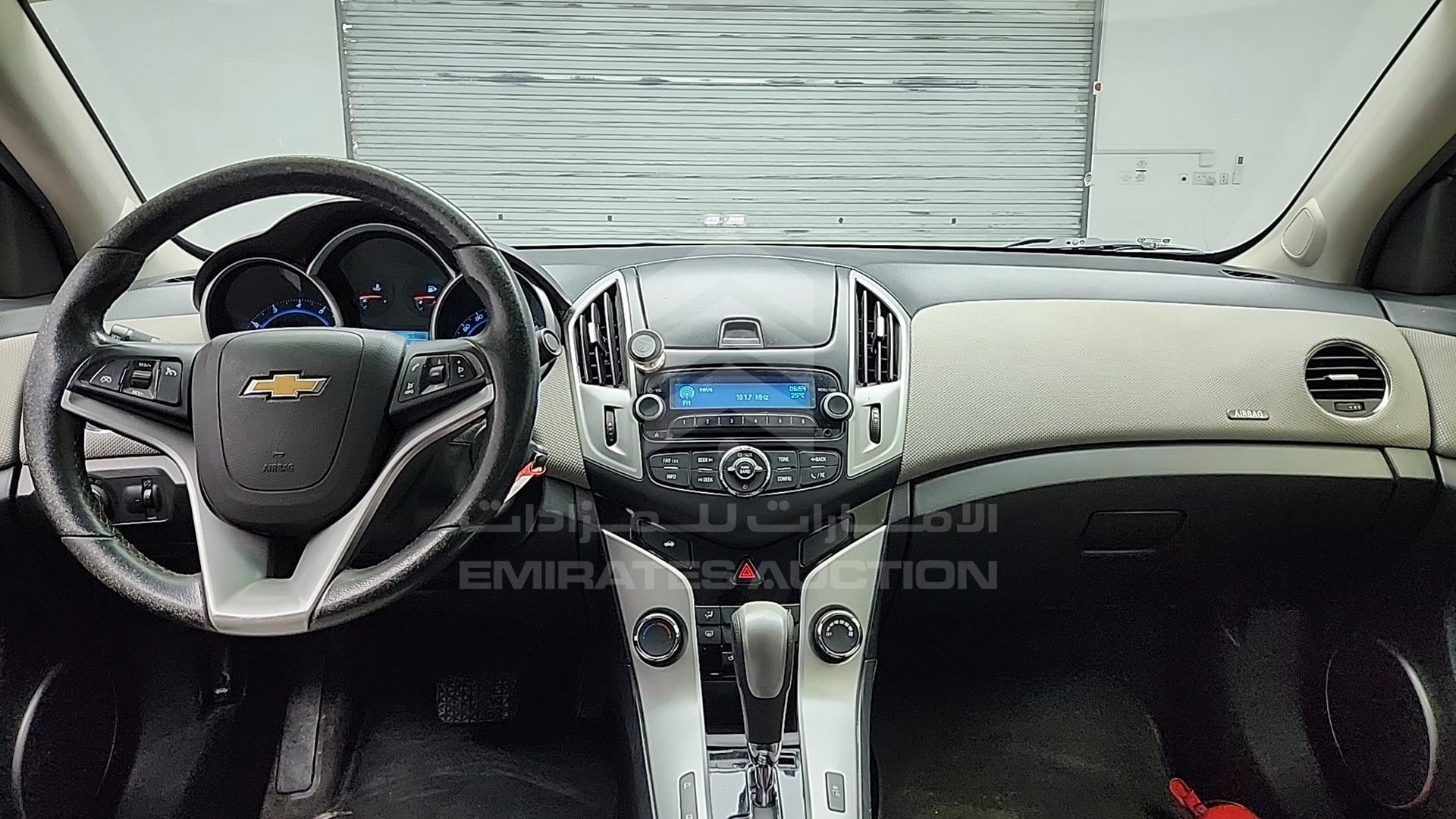 2017 CHEVROLET CRUZE VIN: KL1PJ5C56HK600366