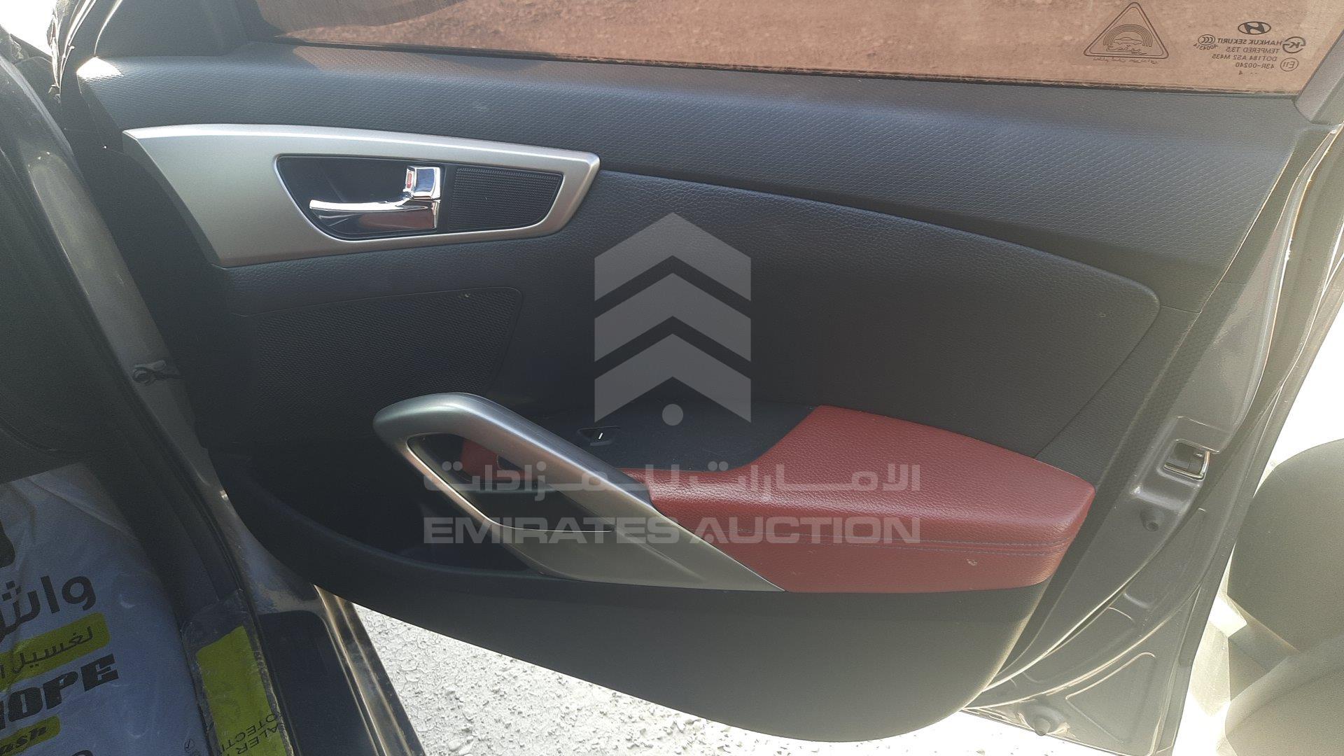 KMHTC61C5FU220859 - 2015 Hyundai Veloster - #378332
