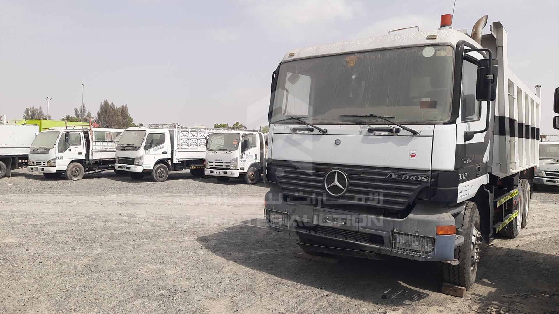 2003 MERCEDES ACTROS 3331 VIN: WDB9521631K841383