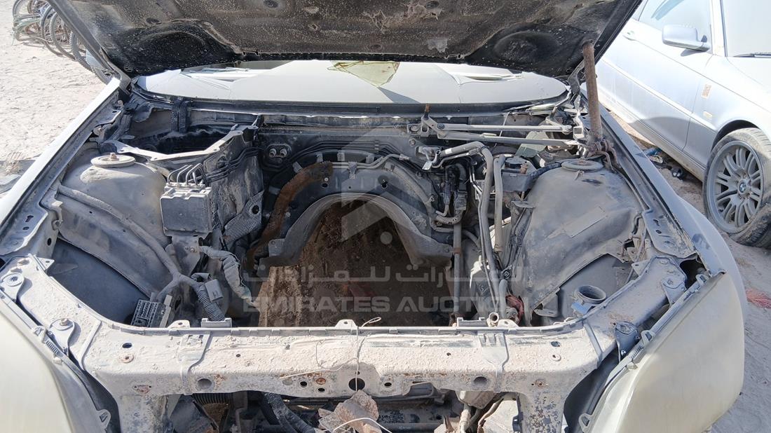 2009 Chevrolet Caprice LS — Engine Bay — Photo 27