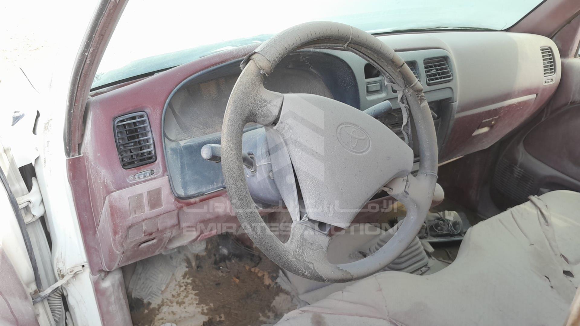 2004 TOYOTA PICK UP VIN: JTFEM426240146092