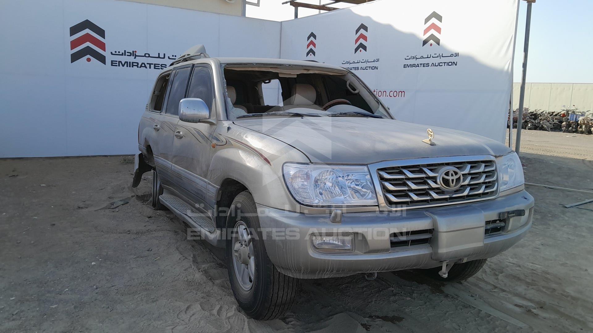 2006 TOYOTA LAND CRUISER VIN: JTEHT05J262085590