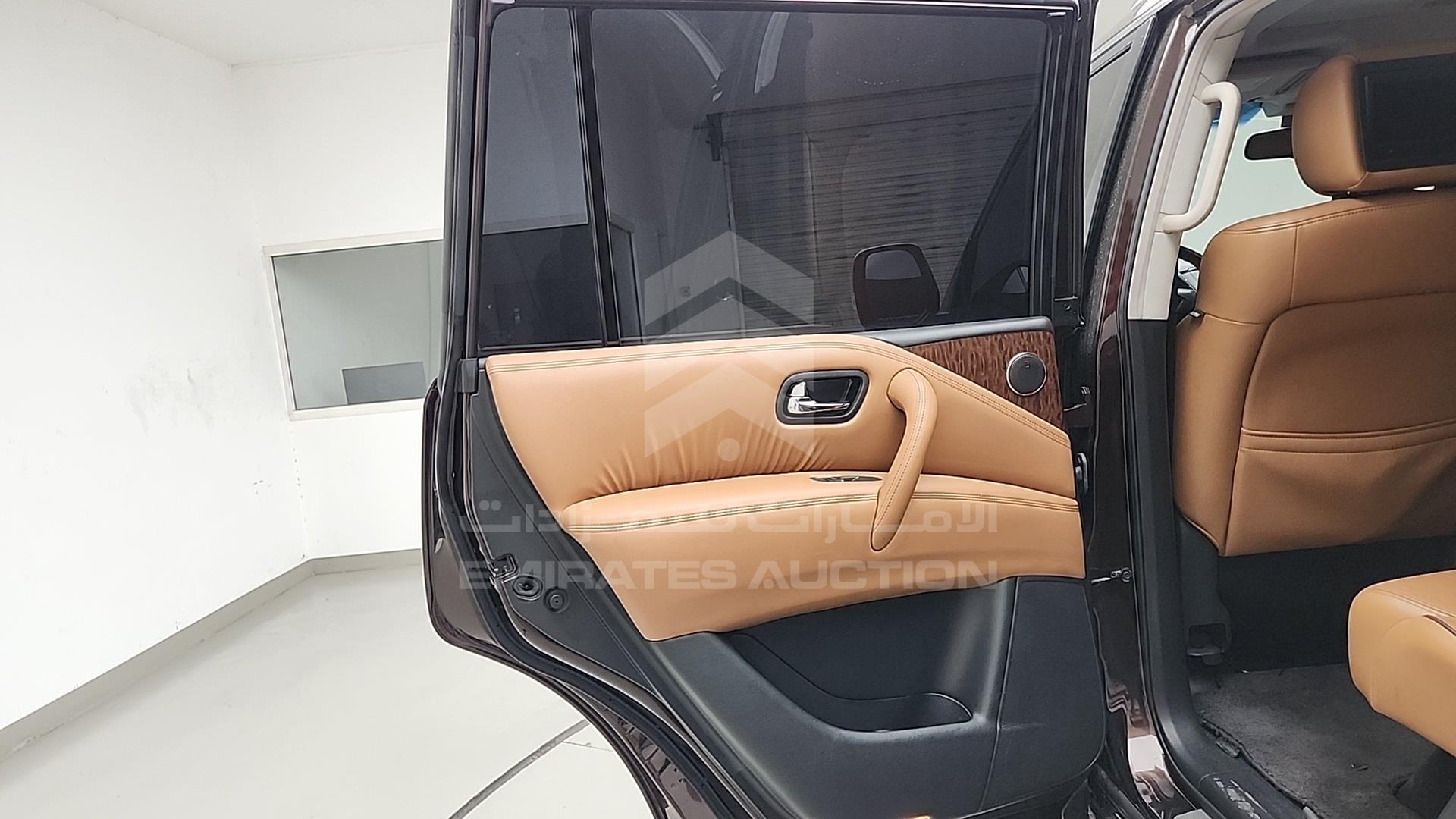 2017 NISSAN PATROL VIN: JN8AY2NY6H9304579