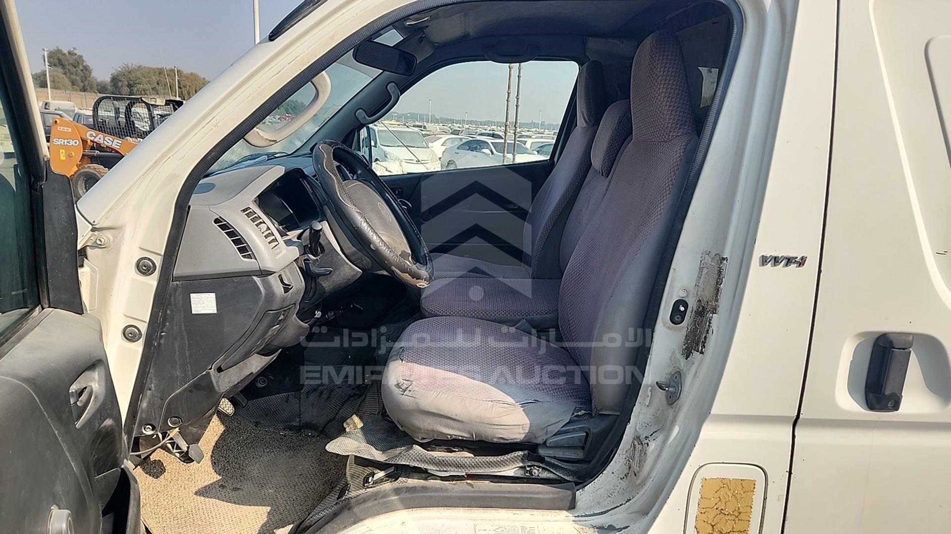 2009 TOYOTA HIACE VIN: JTFHX02PX90037361