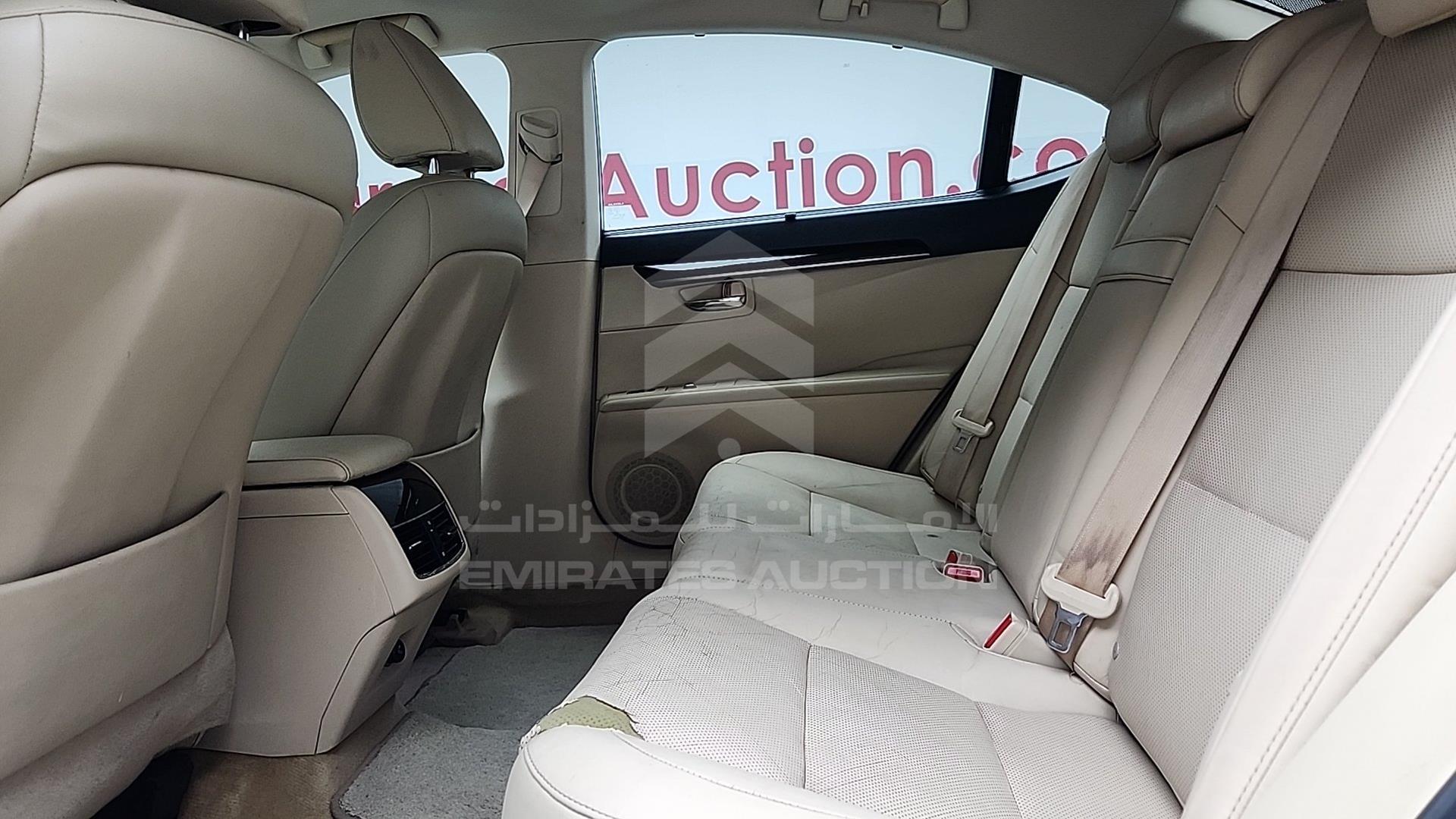 2015 LEXUS ES 350 VIN: JTHBK1GG4F2170952