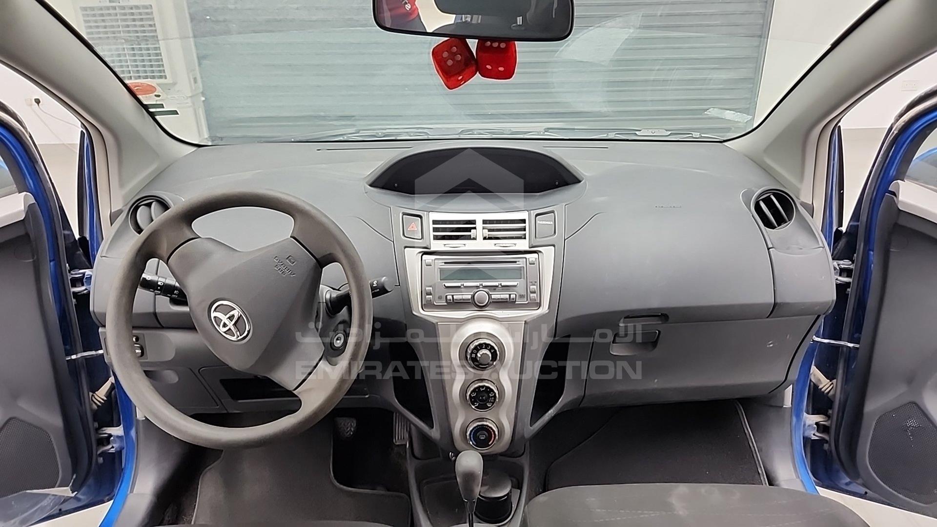 2007 TOYOTA YARIS VIN: JTDKW923175049028