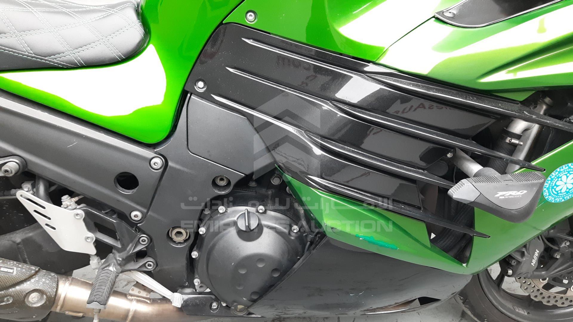 2012 KAWASAKI NINJA VIN: JKBZXNE19CA000245