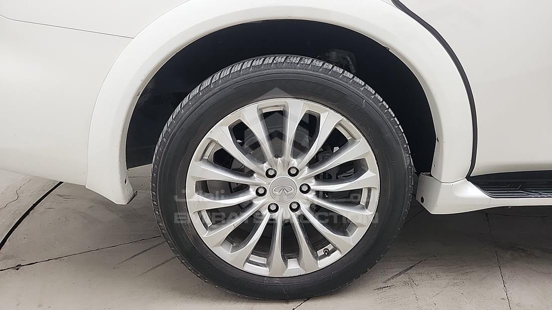 2015 Infiniti QX 80 — Rear Right Tyre — Photo 38