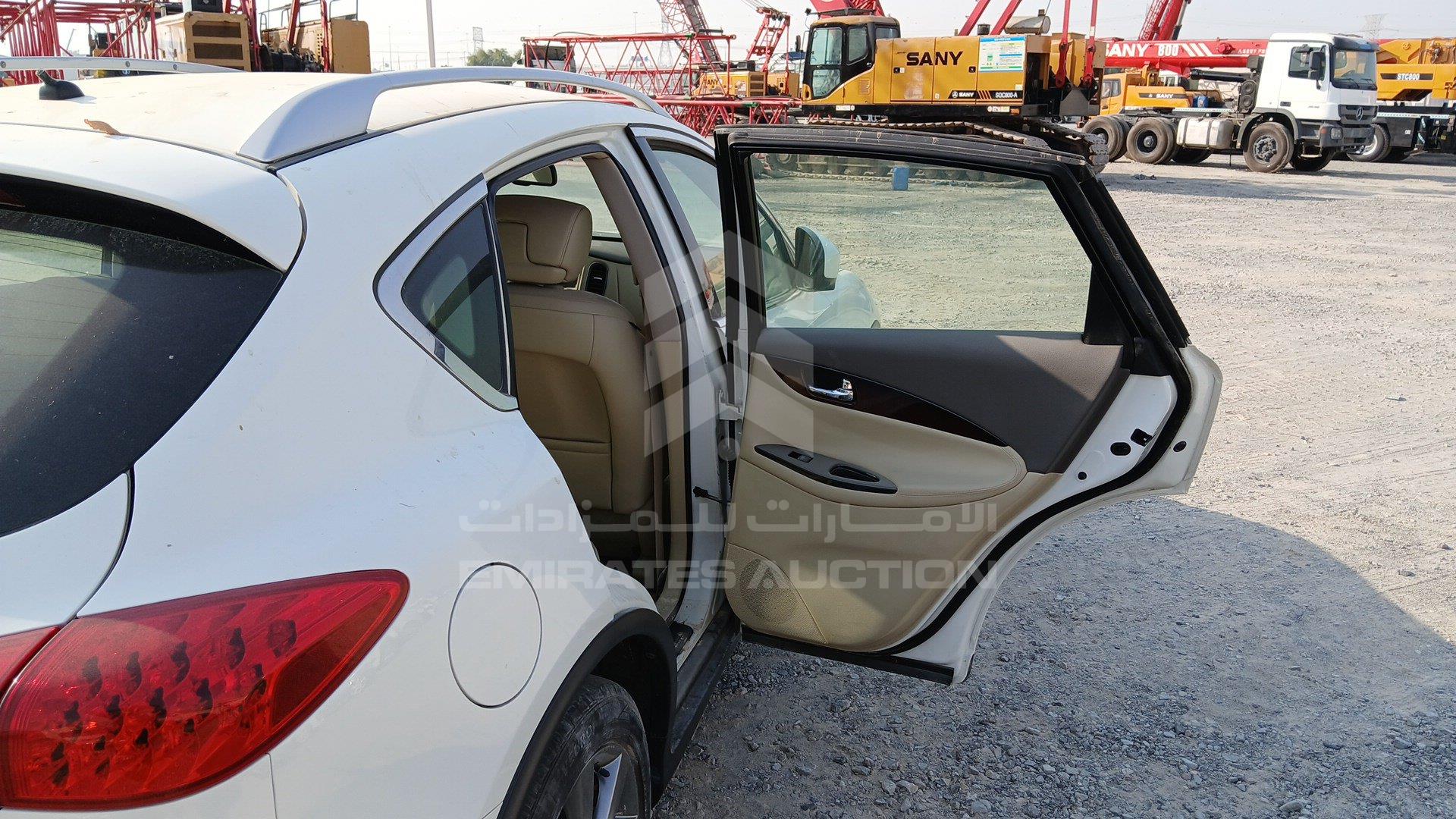 JNRBJ0HR2FM260166 - 2015 Infiniti QX50 - #507416