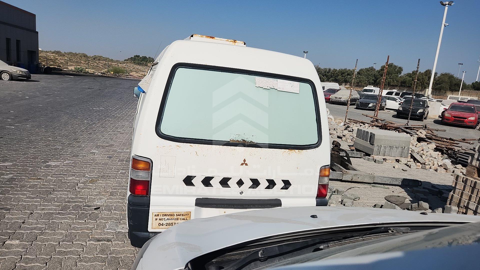 2010 MITSUBISHI L 300 VIN: JMYJNP13VAA700285
