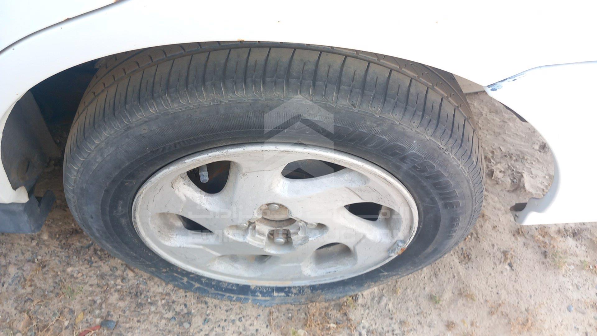 0 HONDA --- VIN: JHMEK35400S108212